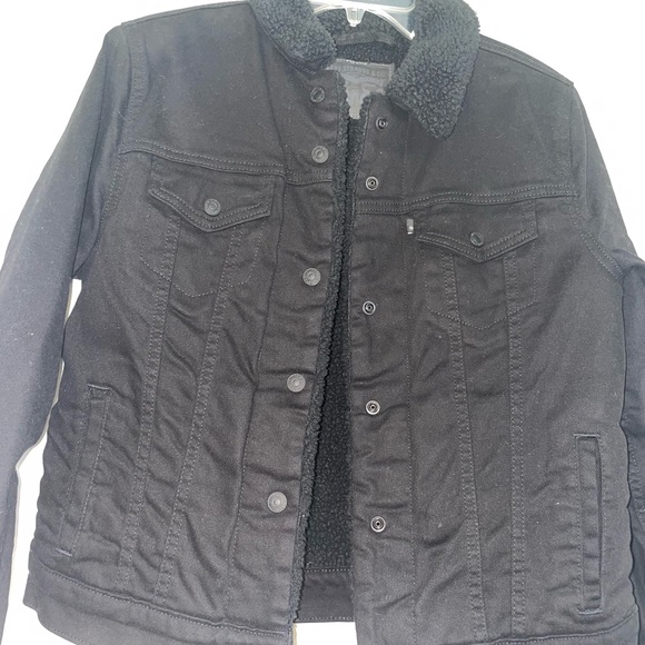 Levi Jean Jacket - Picture 2 of 4